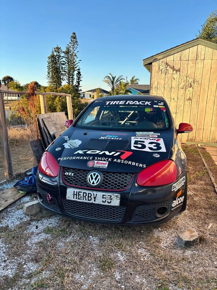 2006 Volkswagen GTI 2.0T Hatchback Coupe 2D
