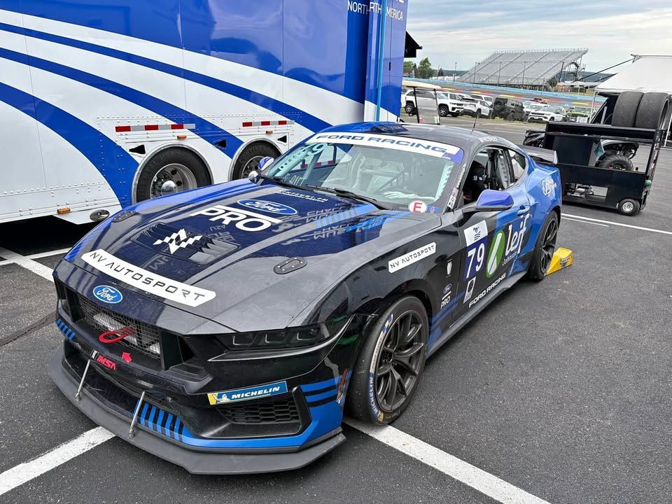 2024 Mustang Dark Horse R