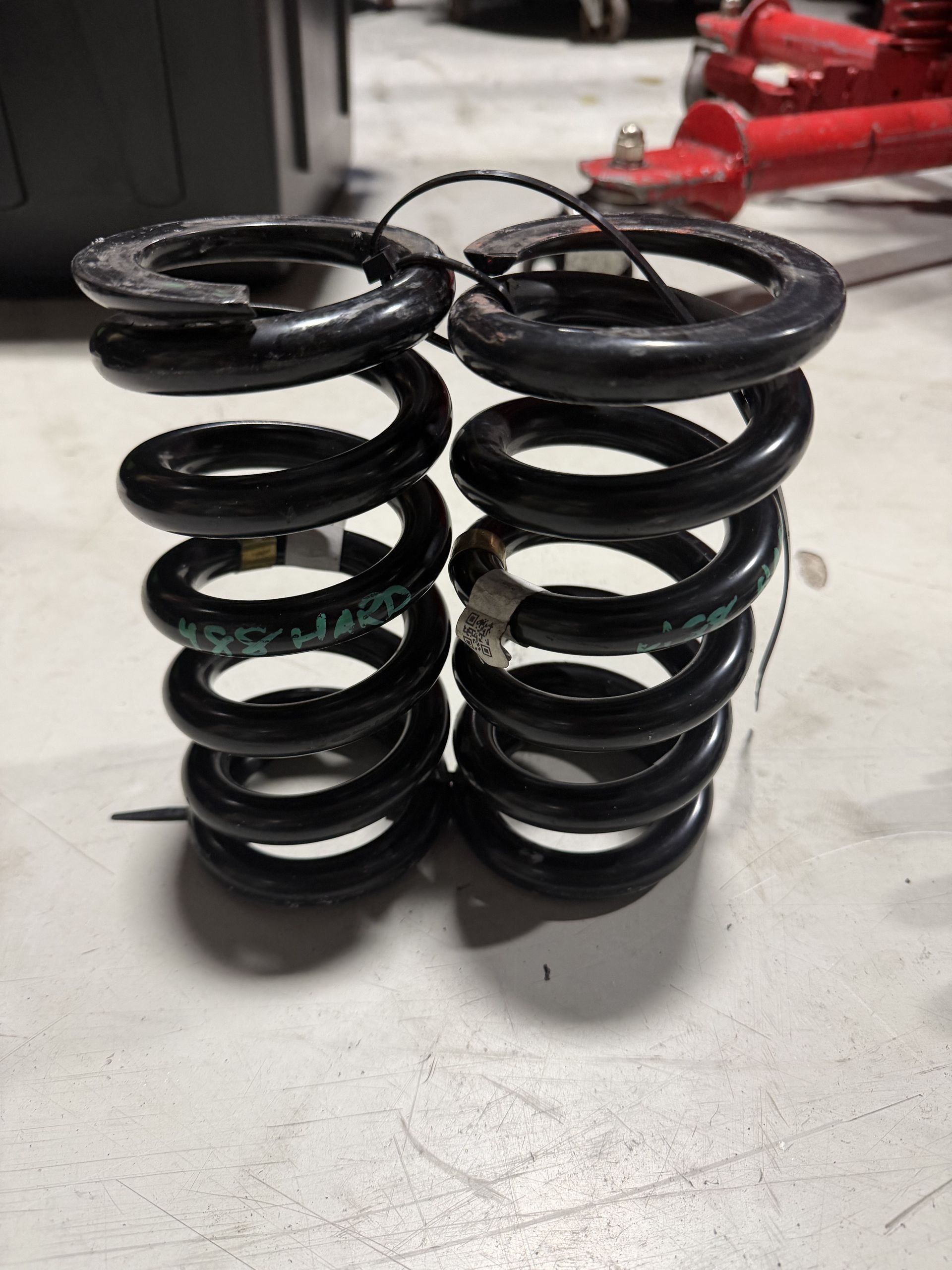 Ferrari 488 Challenge Rear Springs (Hard)