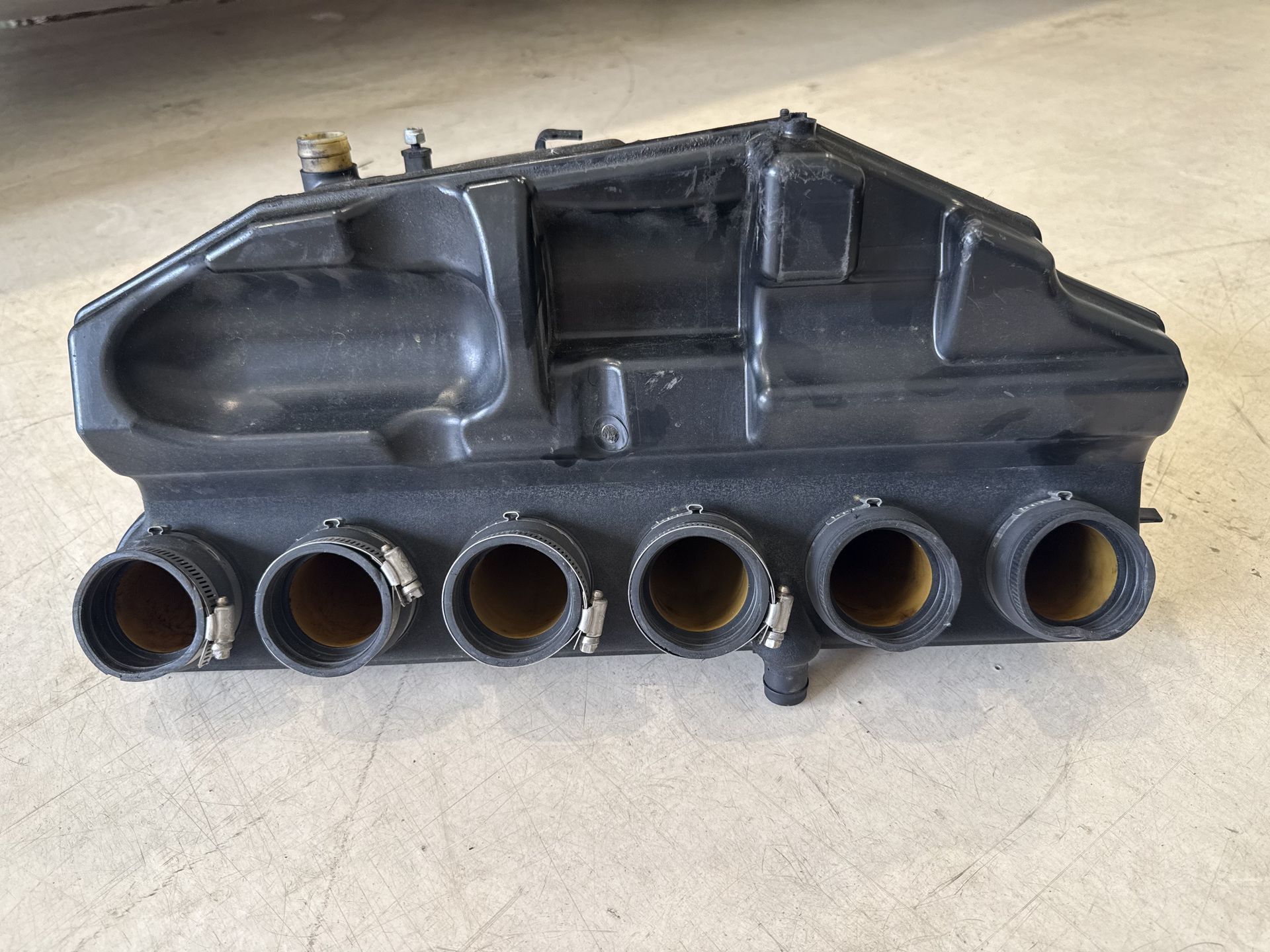  BMW E46 M3 S54 Air Intake Manifold Plenum