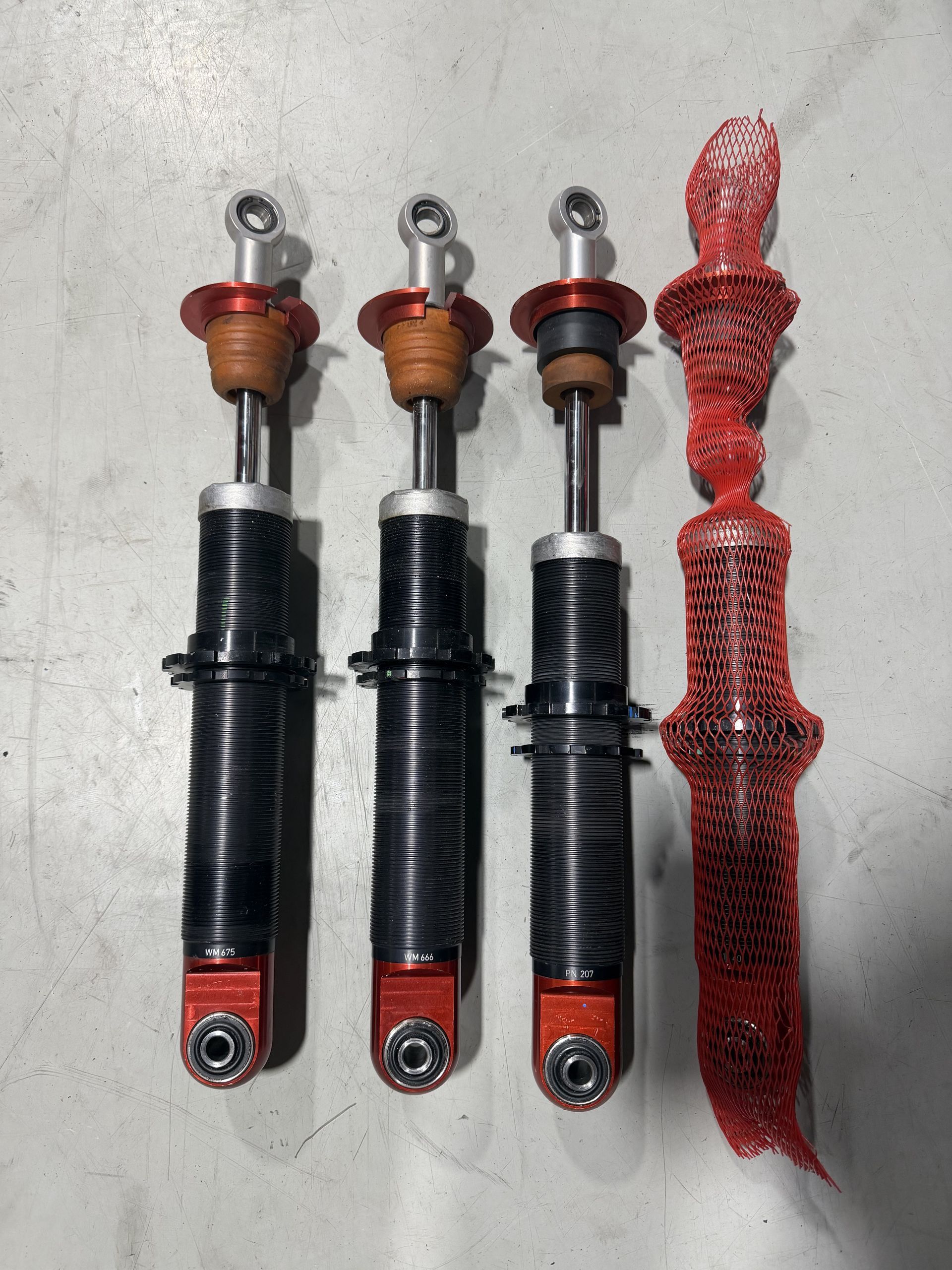 Ferrari 488 Challenge Shocks