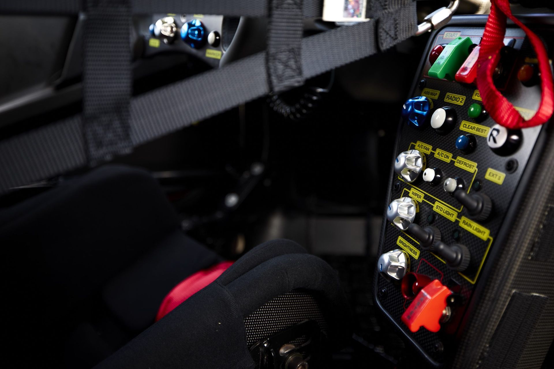 2024 FERRARI 296 CHALLENGE